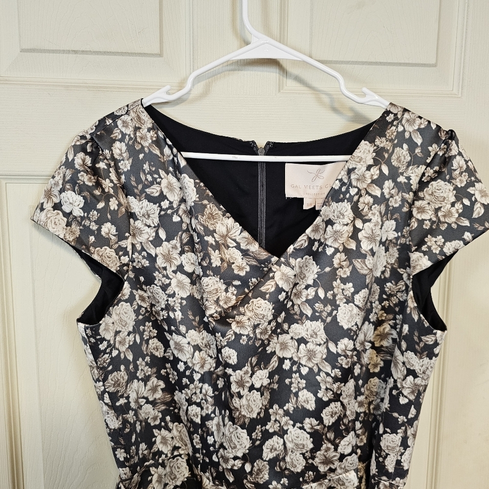 Gal Meets Glam Elle Brightex Duchess Fit & Flare Satin Floral Belted Vneck Dress - Picture 5 of 11
